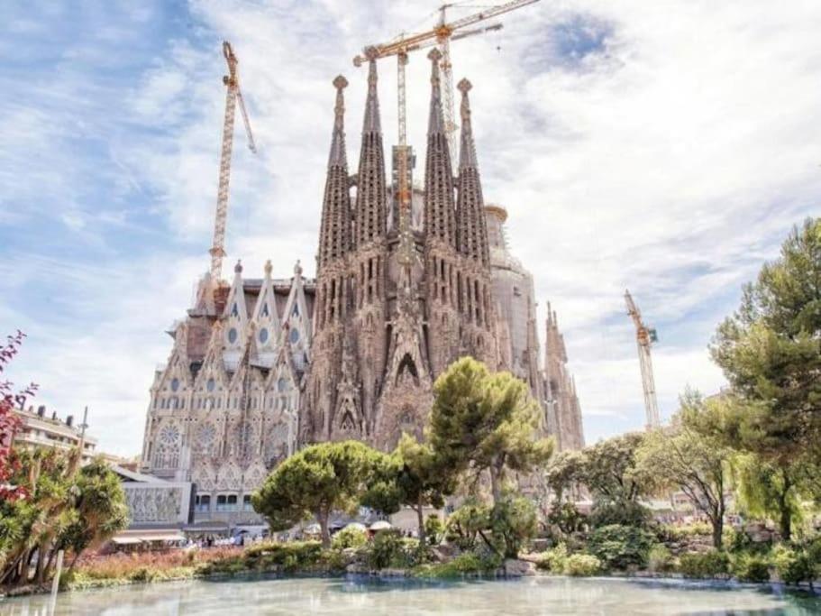 Apartamento Oasis Sagrada Familia Barcelona Exterior foto